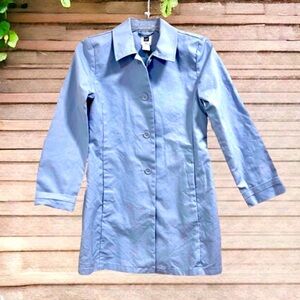 Women’s vintage GAP lightweight spring coat.